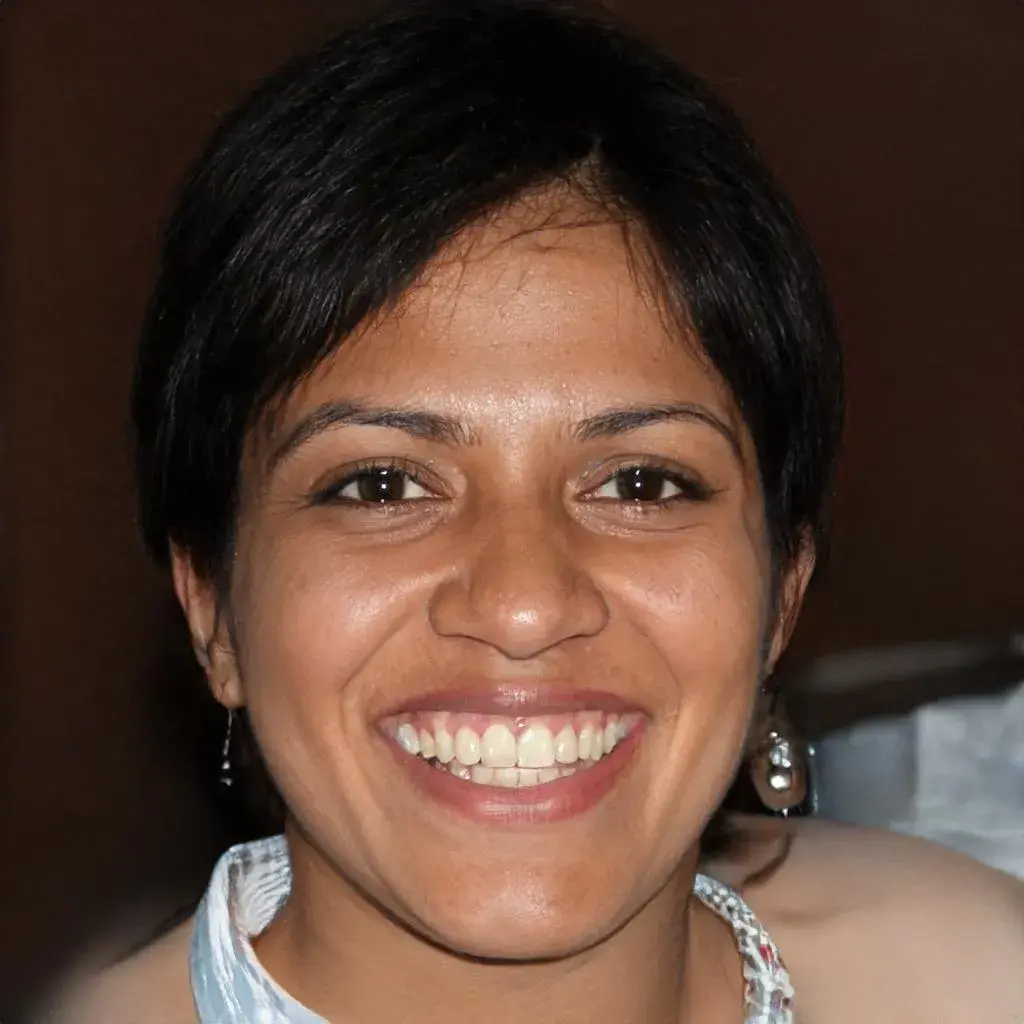 Verified VivaSlim buyer testimonial photo, smiling woman